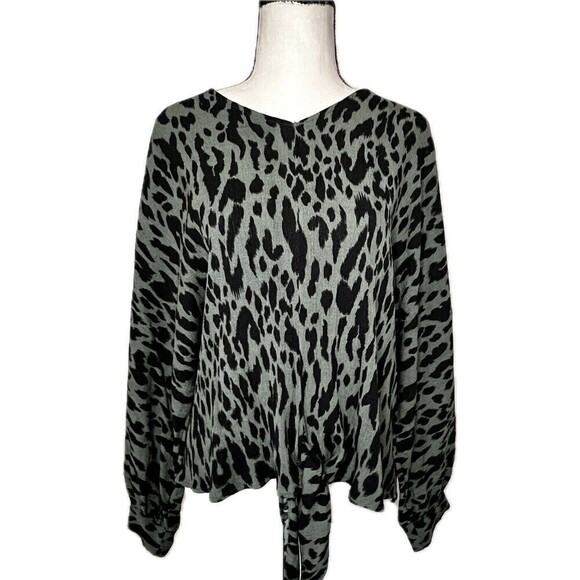 Umgee Dolman Sleeve Green & Black Animal Print V-Neck Top With Waist Tie Size XL - Picture 1 of 8